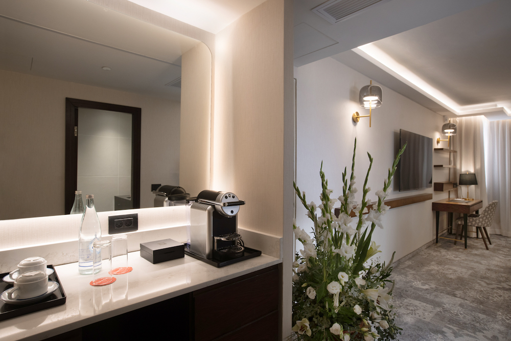 DSC05112_Itamar Grinberg-Edit Executive Suite