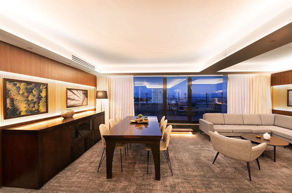 Penthouse Suite